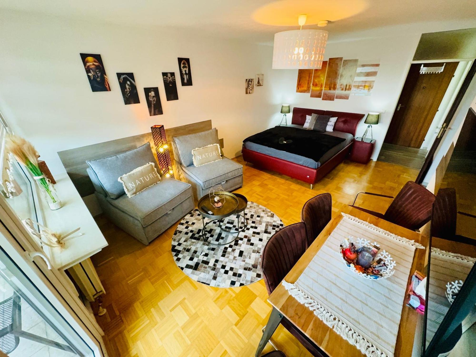 אטלינגן Sunset View Apartment With Logia מראה חיצוני תמונה