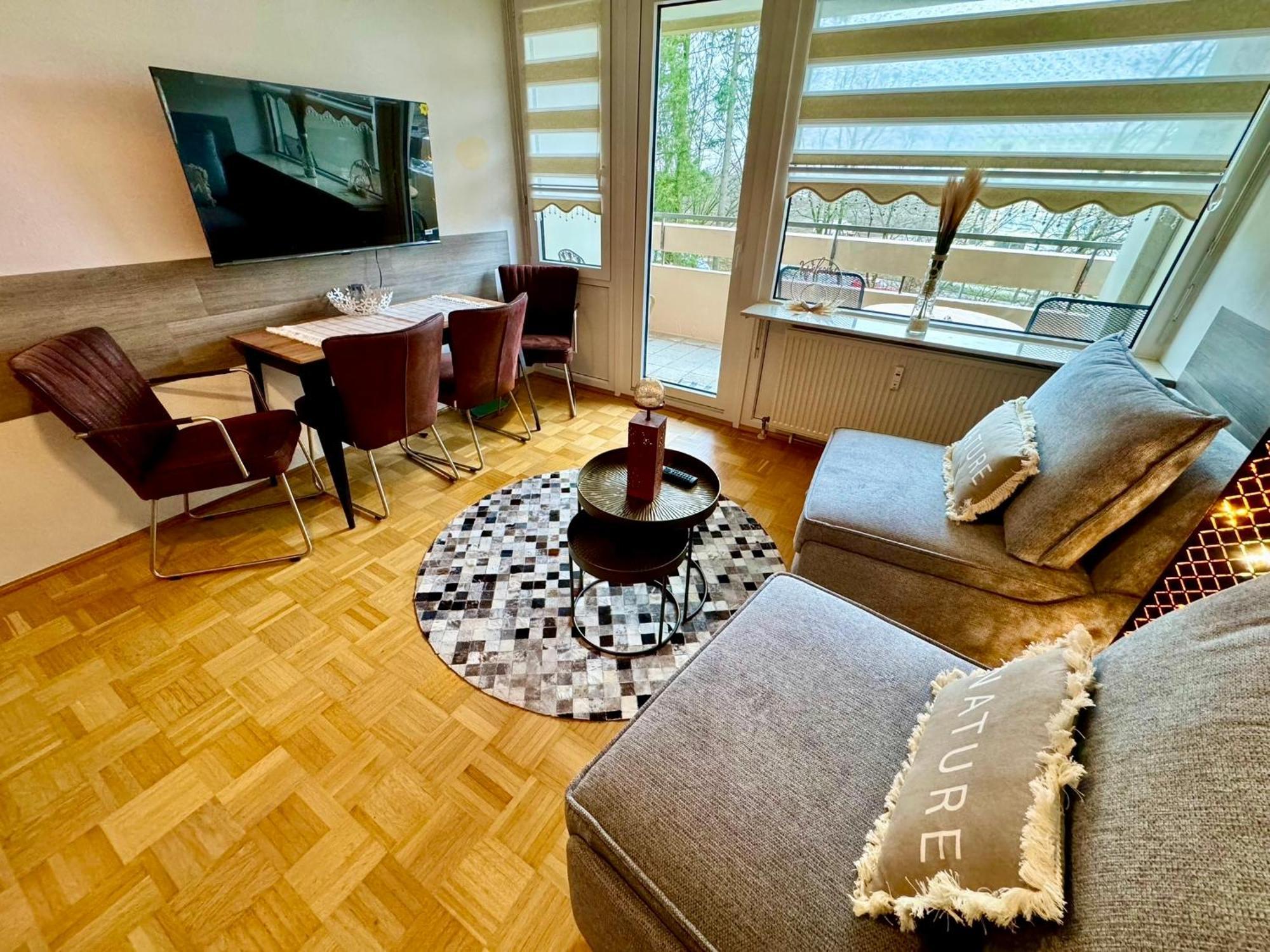 אטלינגן Sunset View Apartment With Logia מראה חיצוני תמונה